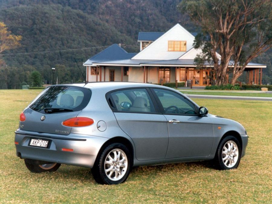  Alfa Romeo 147 5-Door (937B) 2001 года  (AU) (фото 6 из 13)